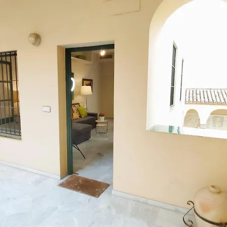Apartman Homeyseville-bright At Santa Cruz 4 Pax, Parking Optional *